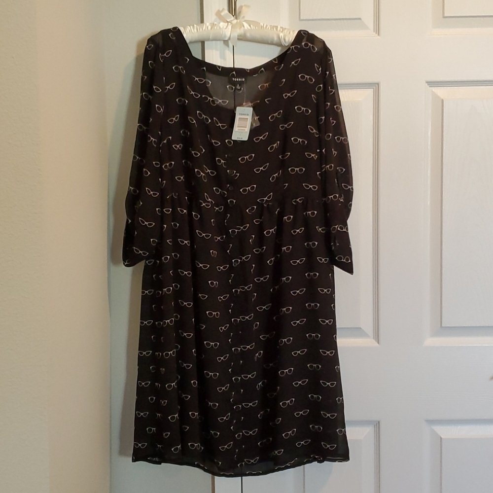 NWT Torrid glasses chiffon shirt dress size 2